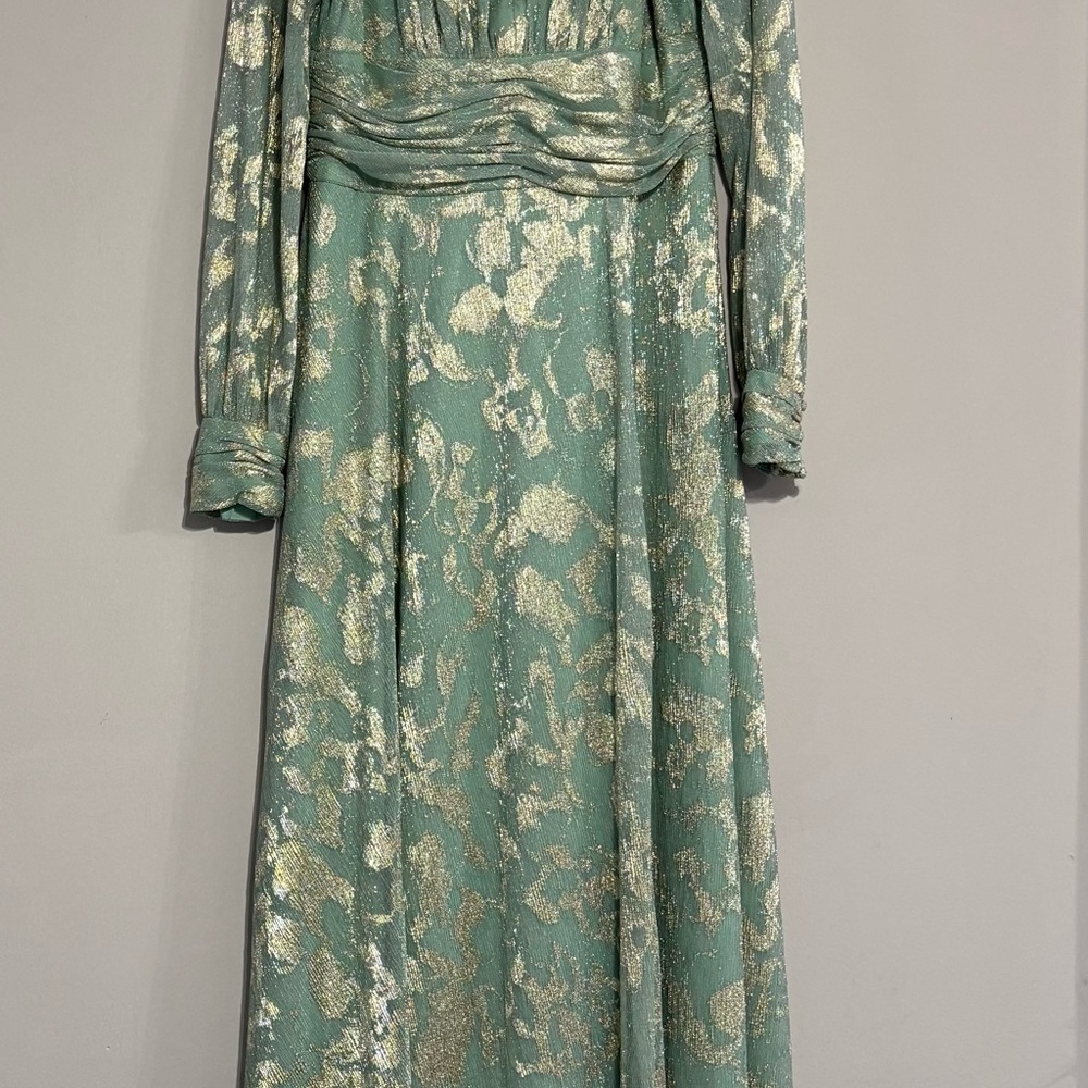 Betsy & Adam Foil Pattern Long Sleeve Gown Size 14 - Picture 4 of 8